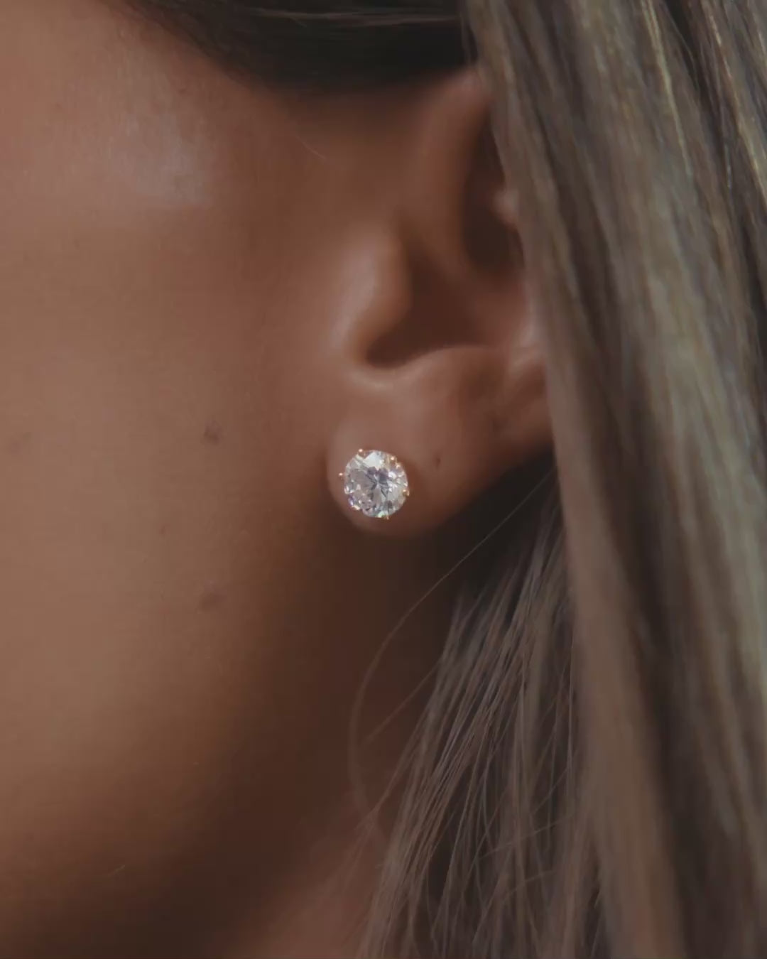 Stud Earrings Silver - 7 mm – ANI Jewels
