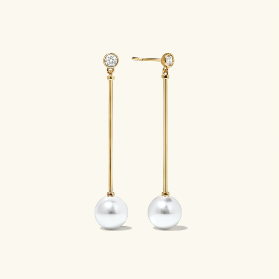 Long Pearl Earrings Gold in the group Shop / Earrings at ANI (ANI-0624-008)