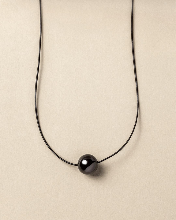 Single Black Pearl Necklace in the group Shop / Necklaces at ANI (ANI-0624-041)