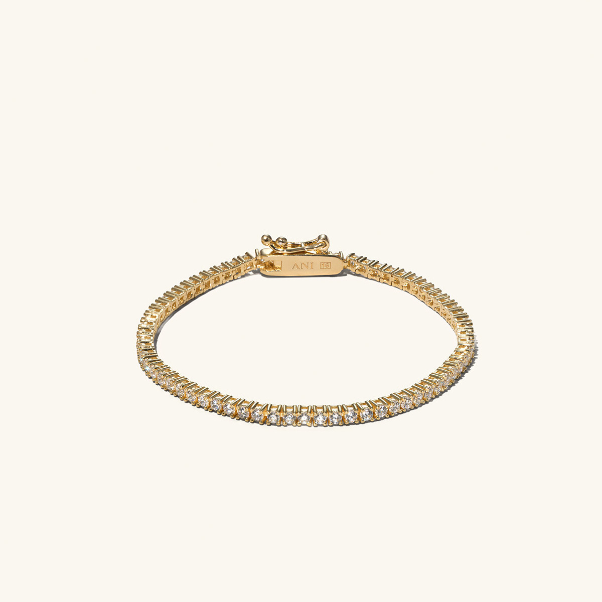 vvs gold bracelet