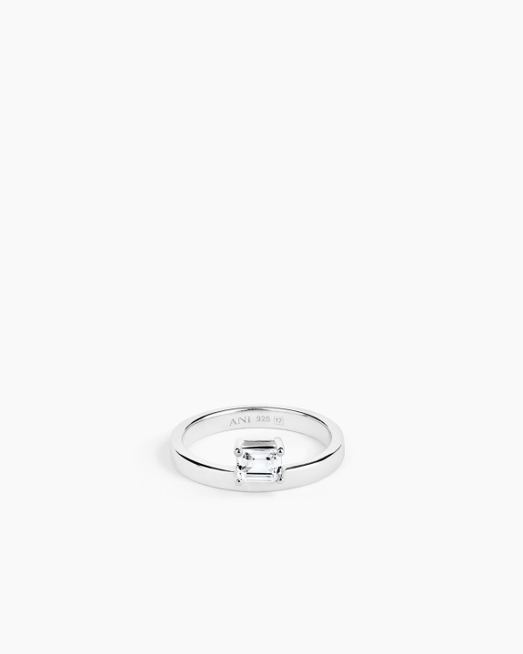 Sopra Emerald Ring Silver in the group Shop / Rings at ANI (ANI_VA_105)